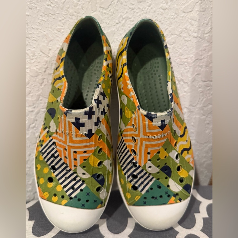 Native Kids Water Shoes - Yellow with Green and white detail